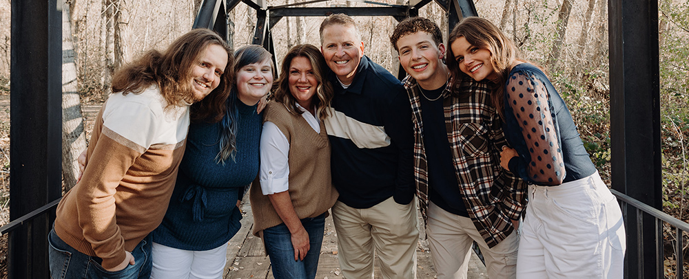 Mia Thompson and family