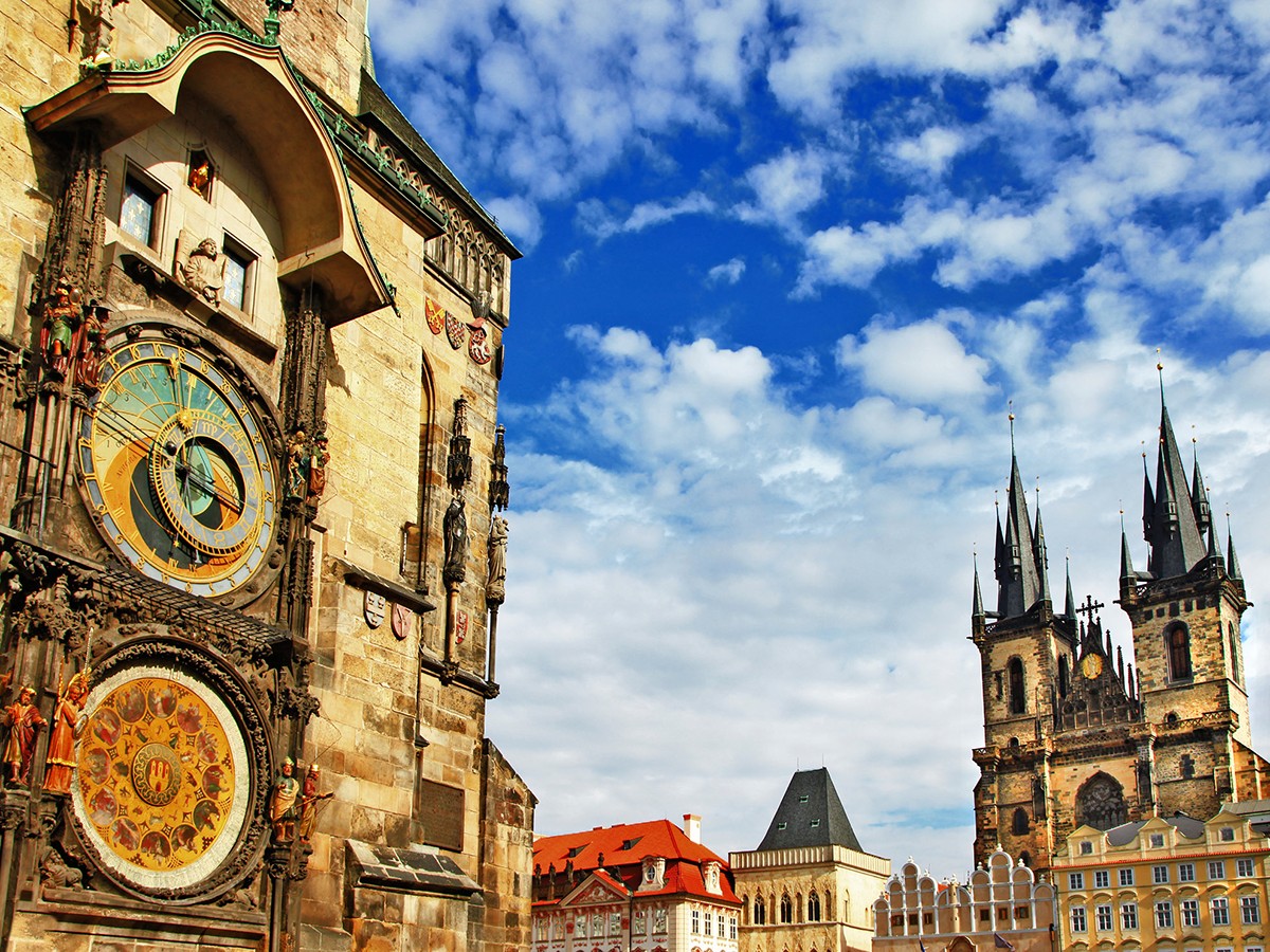 Prague-Astronomical-Clock.jpg