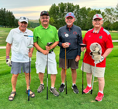 Golfers in the MSU Friend-Raising Golf Tour